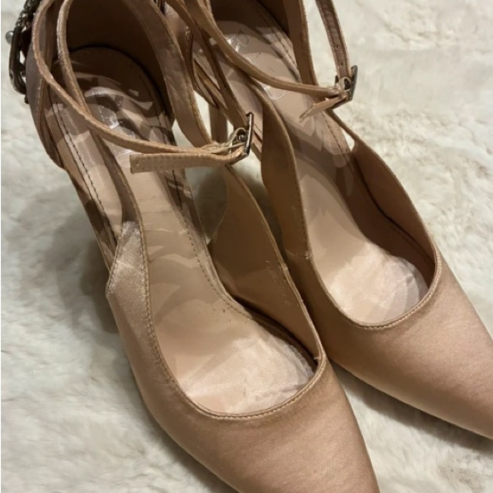 Chic Beige Women's Heels